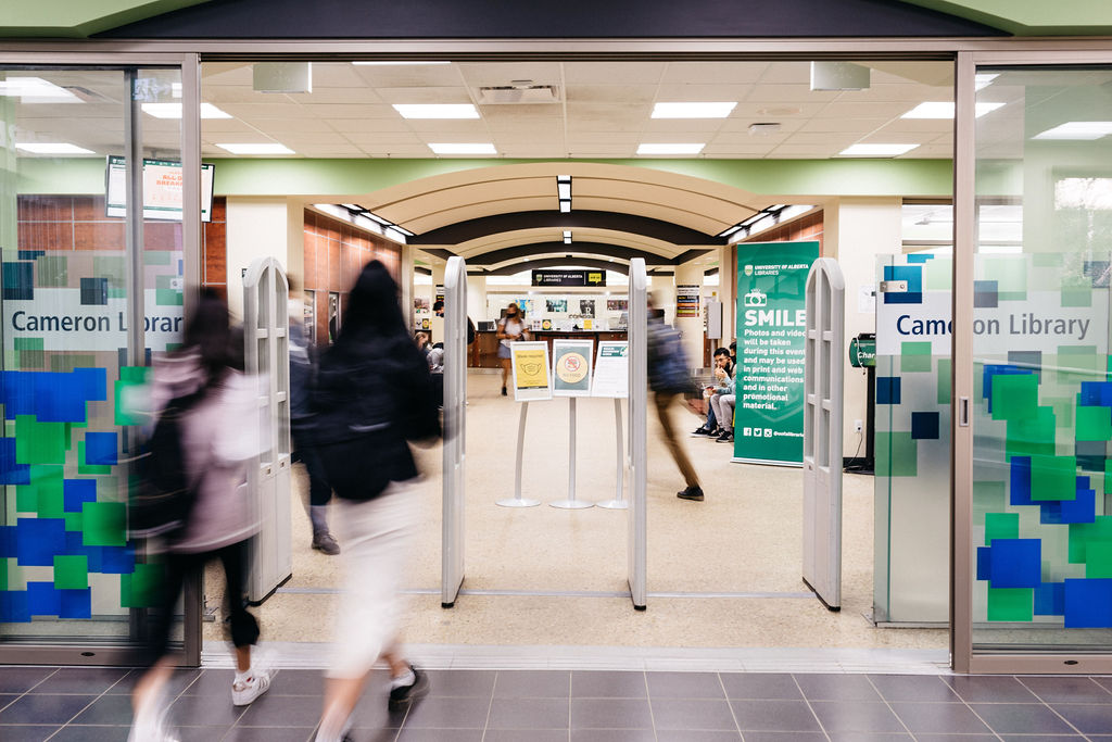 Students enter Cameron Library